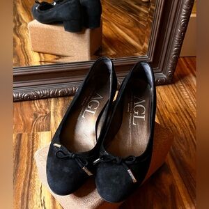 AGL classic black suede flats